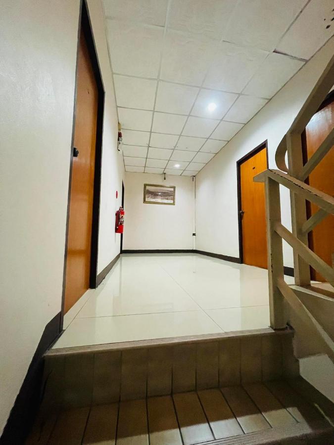 Br-Guesthouse Pattaya Bagian luar foto