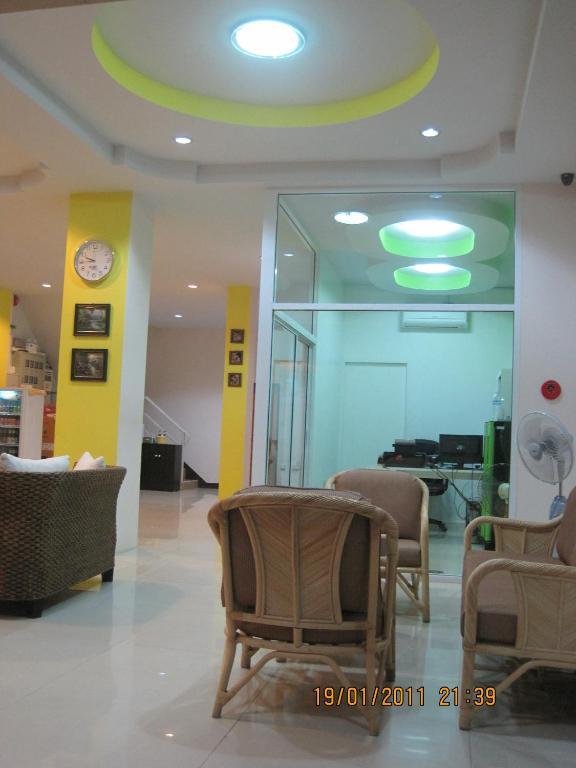 Br-Guesthouse Pattaya Bagian luar foto